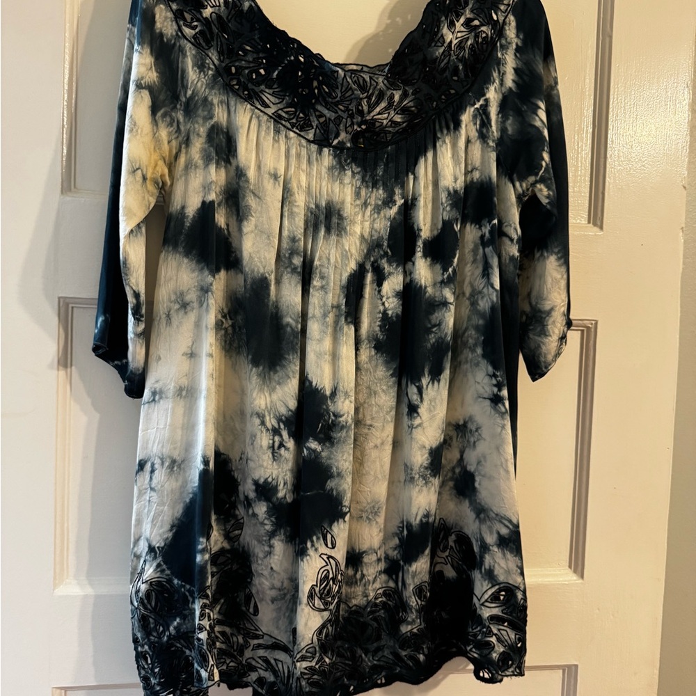 Catherine Malandrino Navy and Cream Pleated Tunic